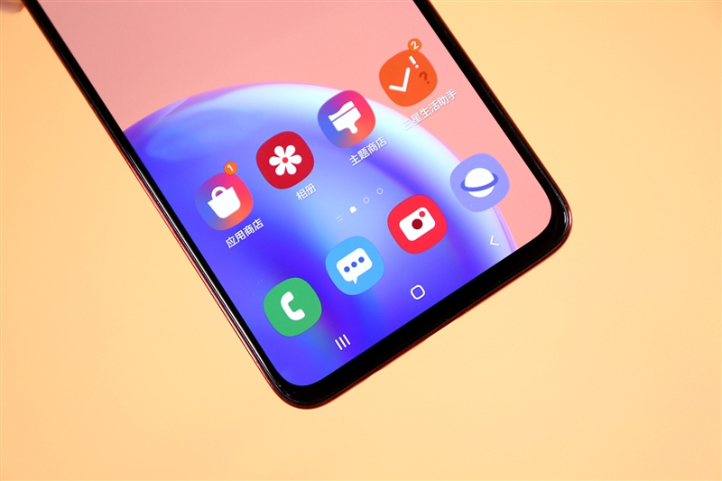 中端机还能如此漂亮三星GalaxyA70s评测：最轻薄的6400万三摄之作