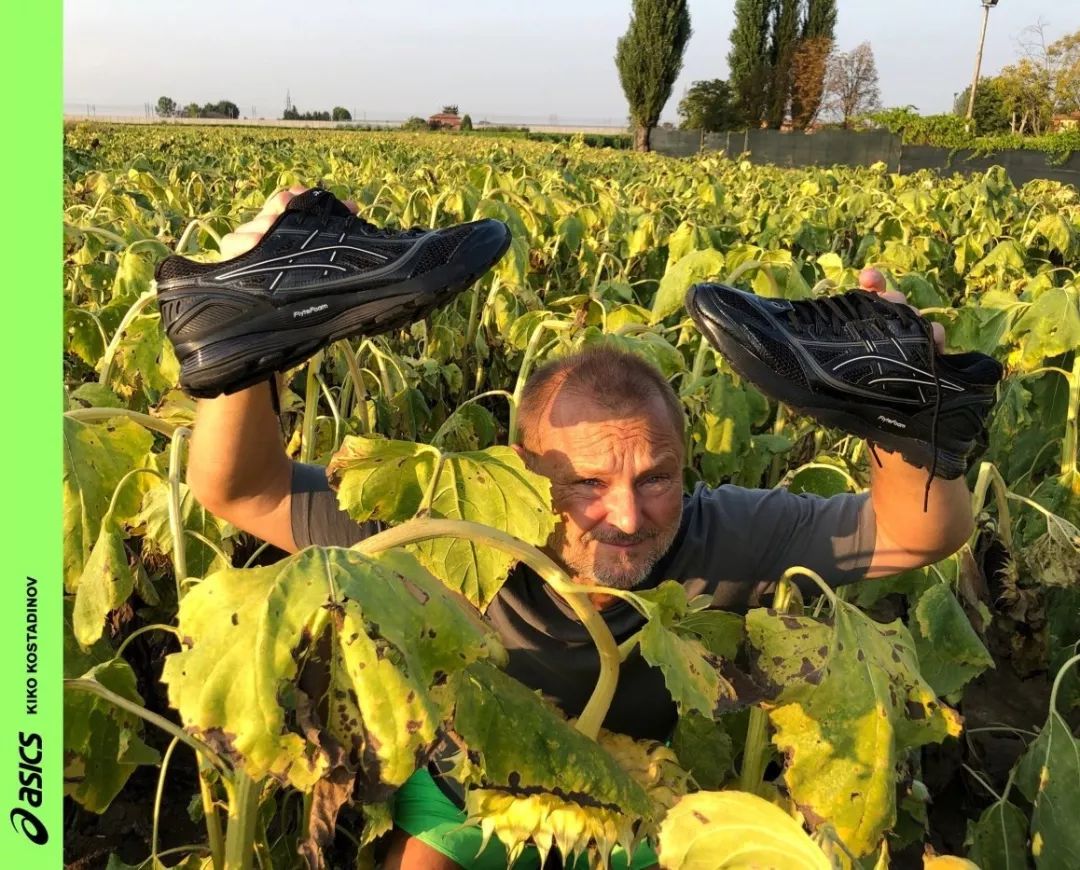 曾被高级时装看不起的球鞋，如今成了奢侈品牌们的摇钱树