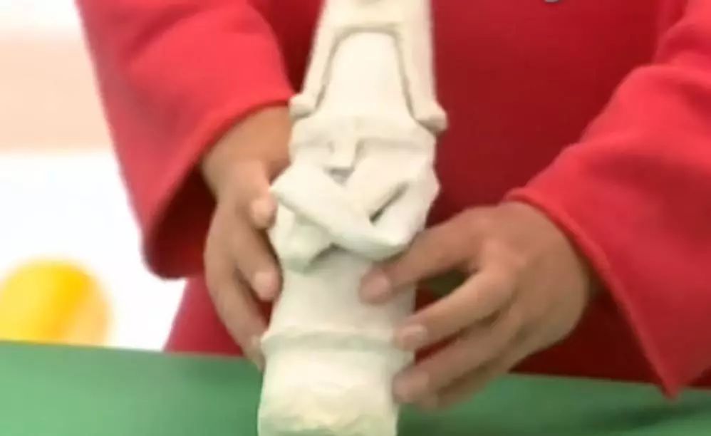 艺术创想是小神龙俱乐部的吗,小神龙俱乐部里的艺术创想