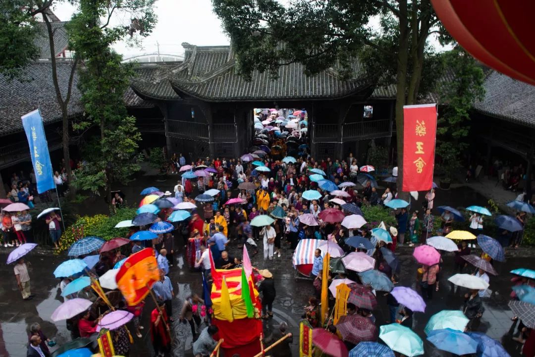 浓浓古典意蕴，孕育千年相思树！什邡这个小镇真的很美