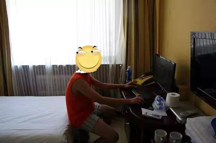 垫上这个腰垫，你也能像枫哥一样Carry全场