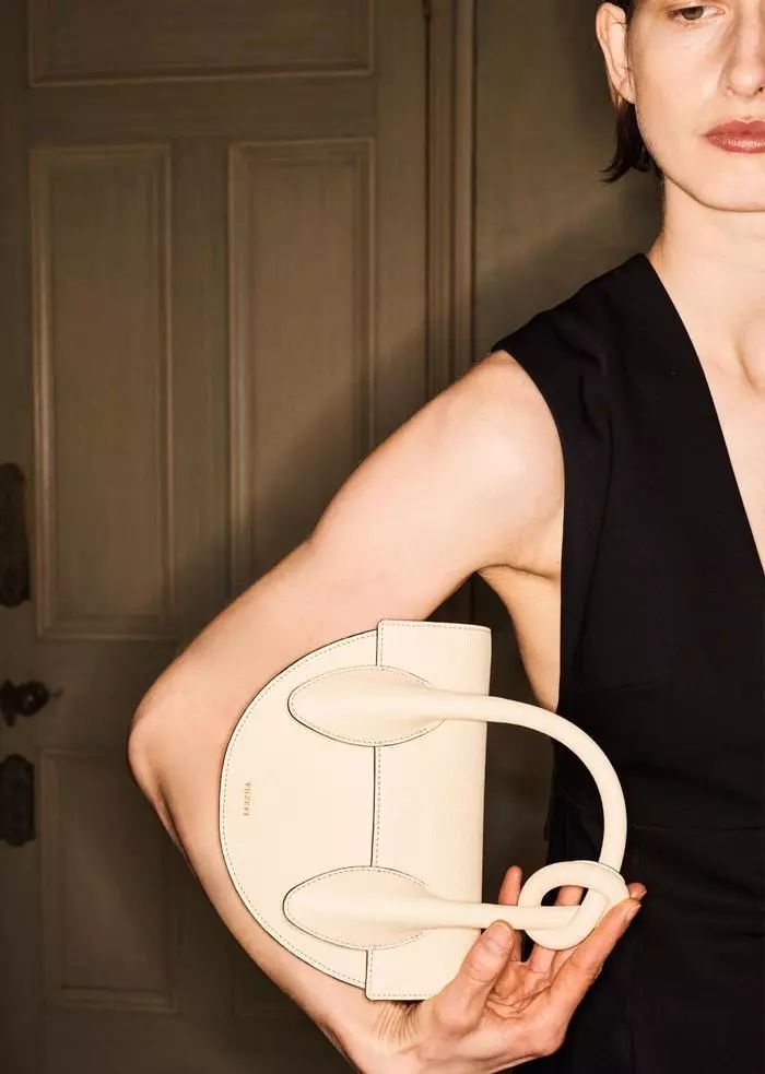 英国平价小众包,去国外必买的几款小众包