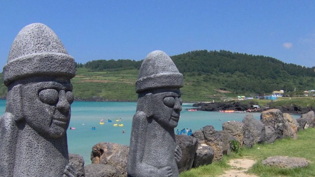 济州岛海的背景图,真实的济州岛全景图