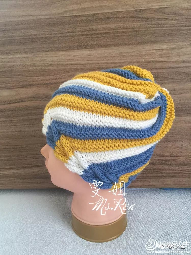 暗红色毛线帽子最简单的编织教程,棒针编织双色毛线帽子的教程