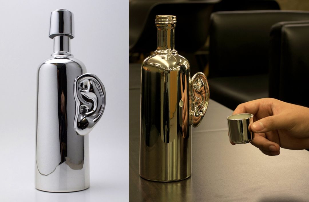 这个遥控器叫“挤粉刺”，按的时候就像我们在挤自己的青春痘