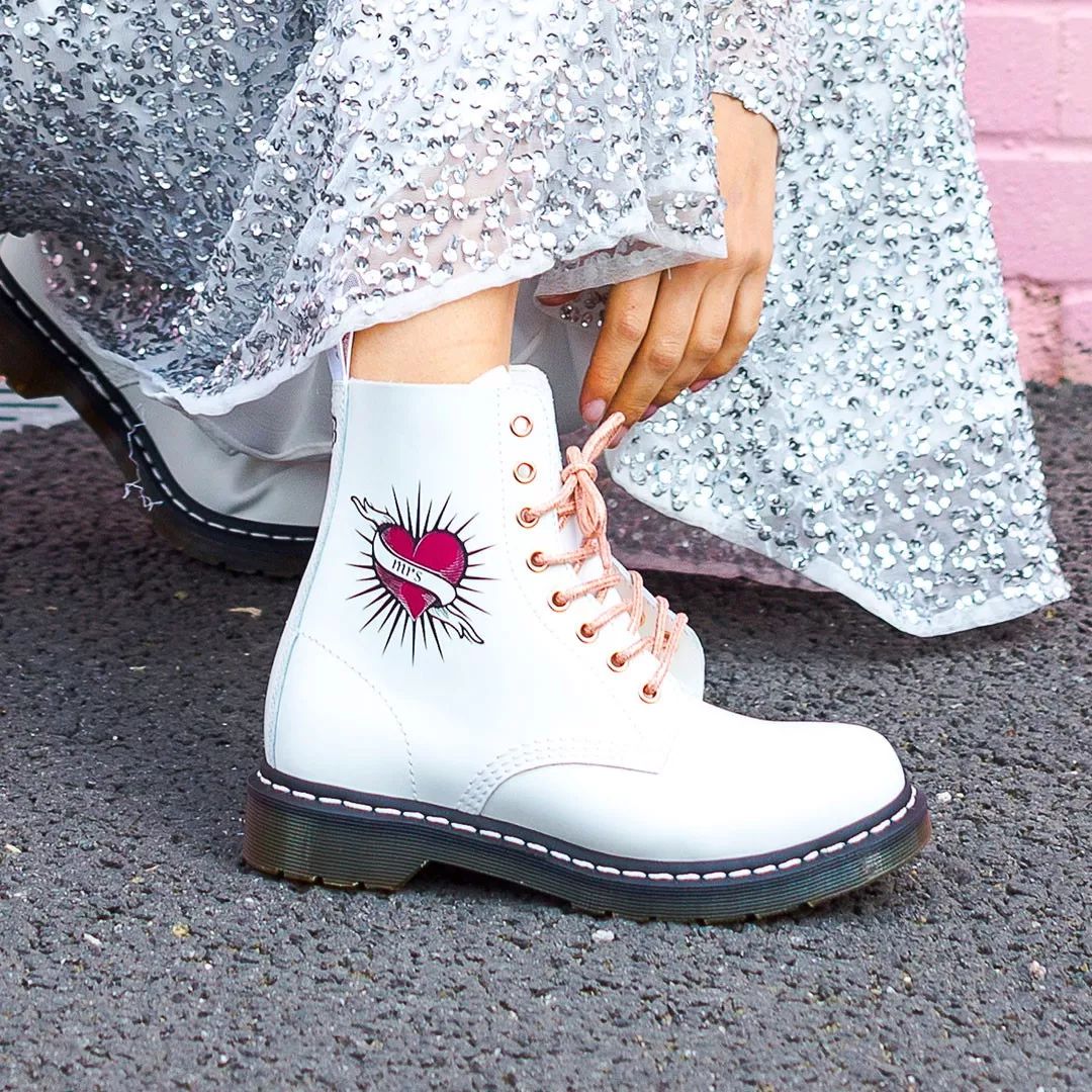 2020年最火的黑色马丁靴,2022年马丁靴还会流行吗