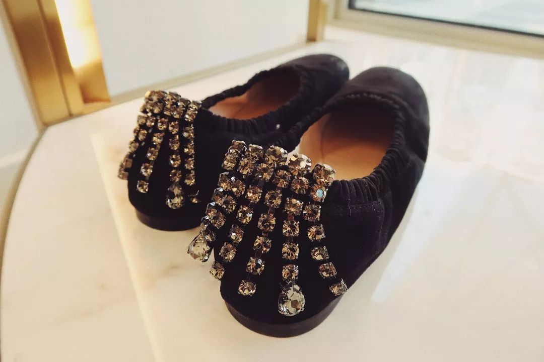 逛OUTLETS有多疗愈|我后悔现在才知道...