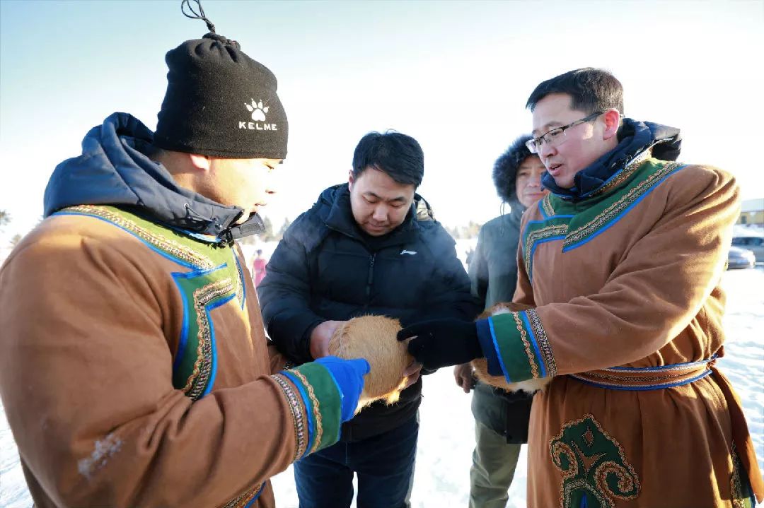 嘎仙湖上演精彩民俗体育竞技