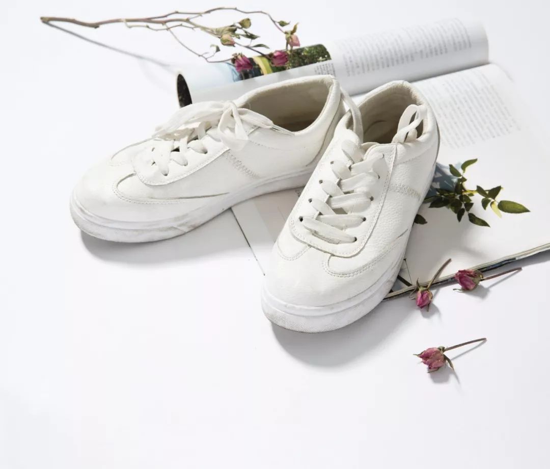 半夜睡觉小腿抽筋非常疼怎么解决,睡到半夜小腿抽筋疼怎么回事