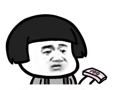 女顾客月薪几千却花300万买衣服,女子月入三千买了1万件衣服