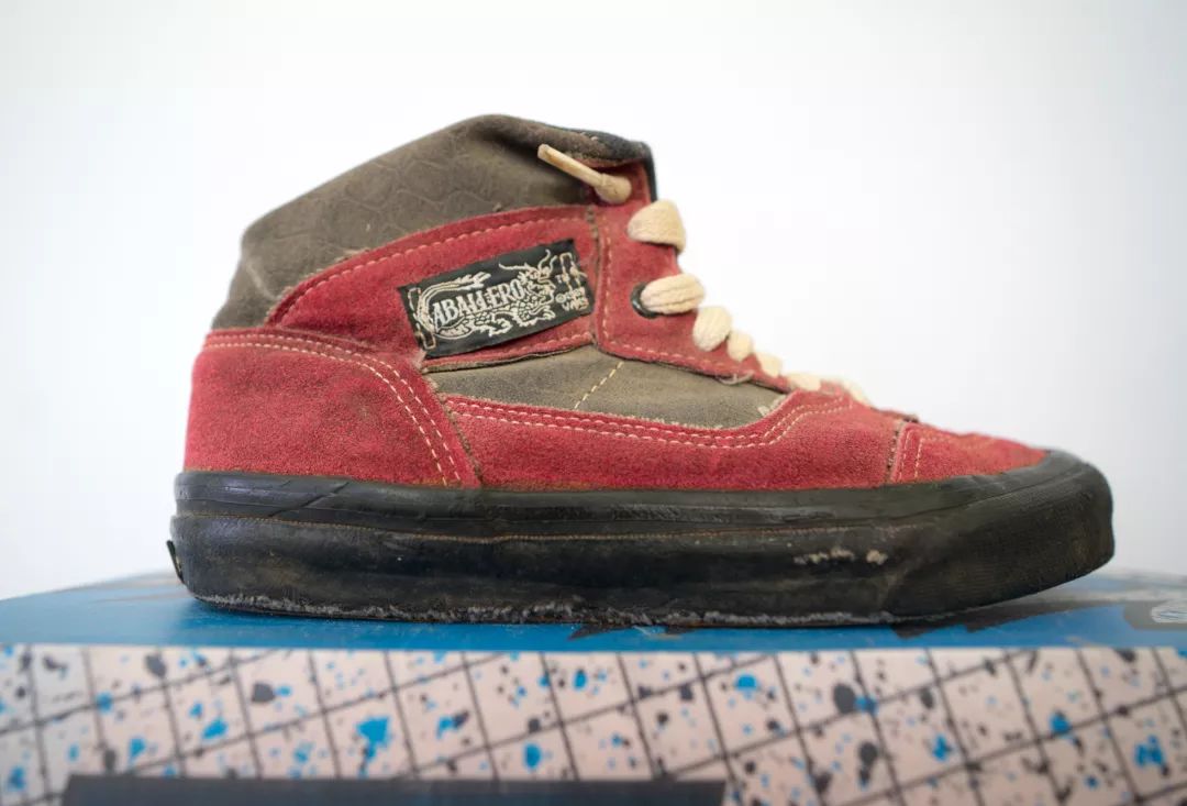 真·为滑板而生，传奇滑手SteveCaballero空降广州陪你重温与Vans经典的三十年