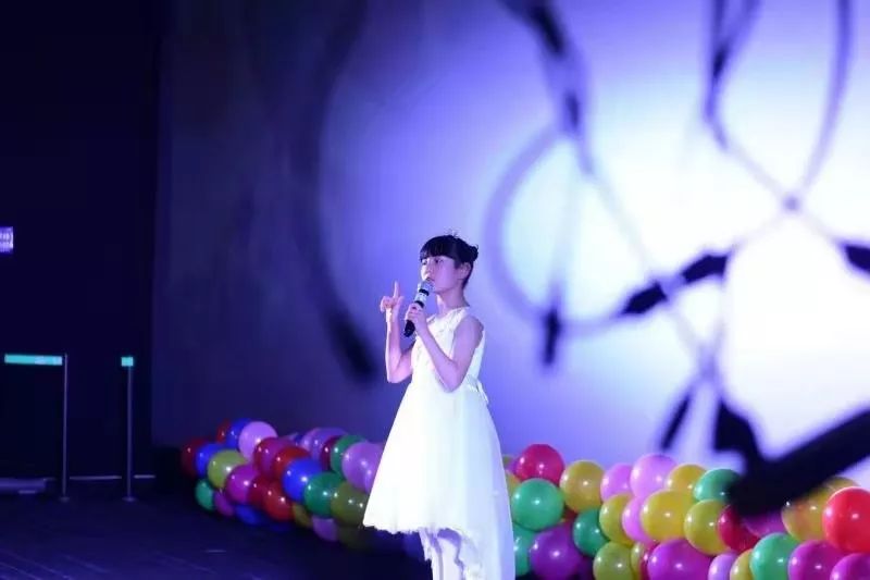 首届英语口语秀,2007新希望英语大赛