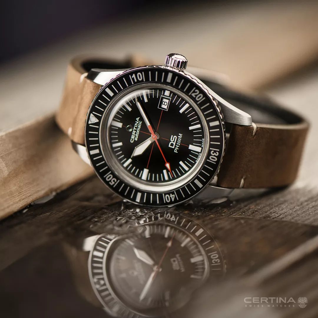 传统、颜值、价值，成就瑞表黑马股，雪铁纳神器——DS、大日历、长动力、防磁