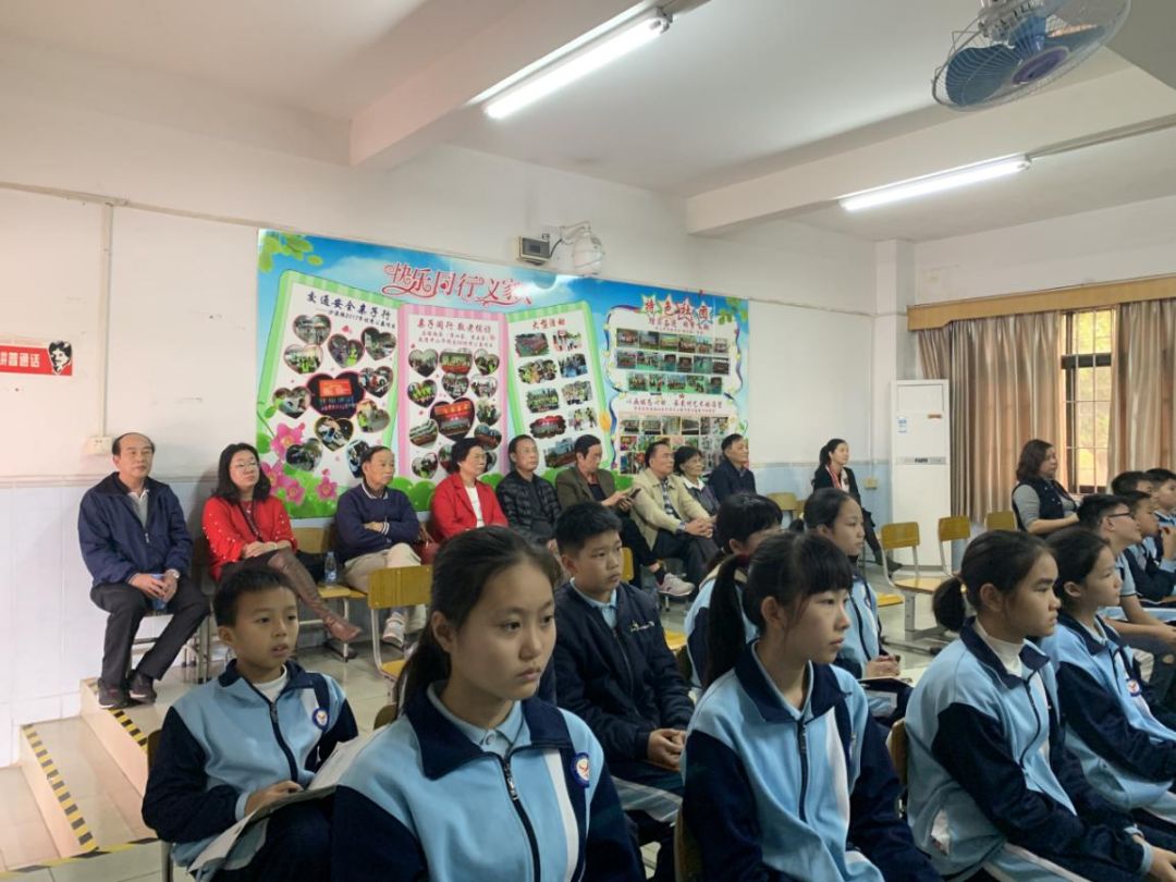 怎么克服内心恐惧症和自卑心理,自卑心理该怎么样改善