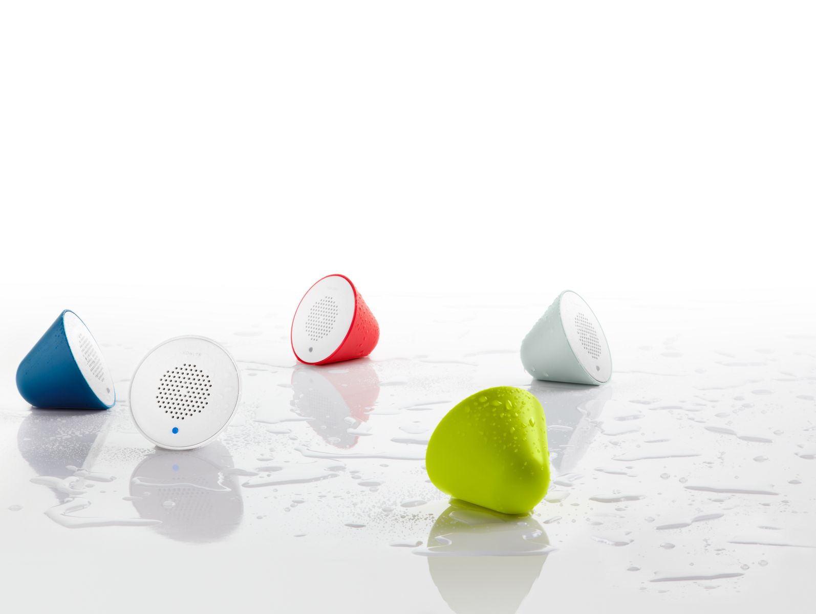 CES2020：科勒发布带Alexa语音助手的新款莲蓬头