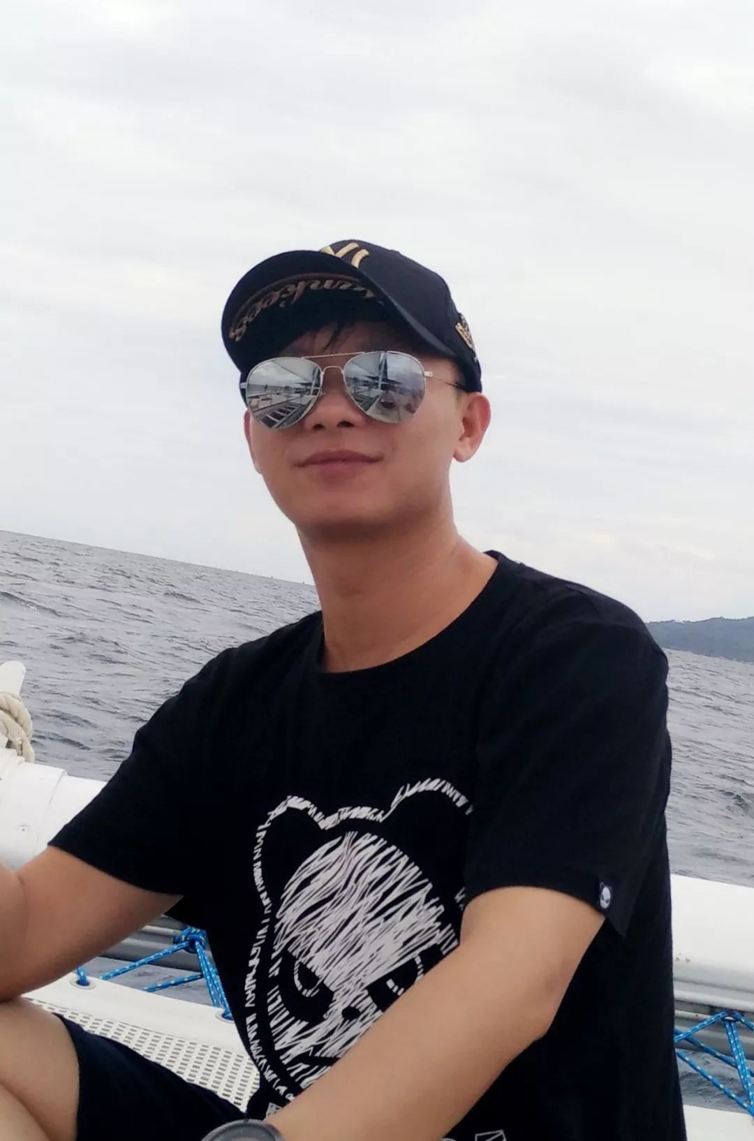 路飞女装原创设计直播,路飞设计女装