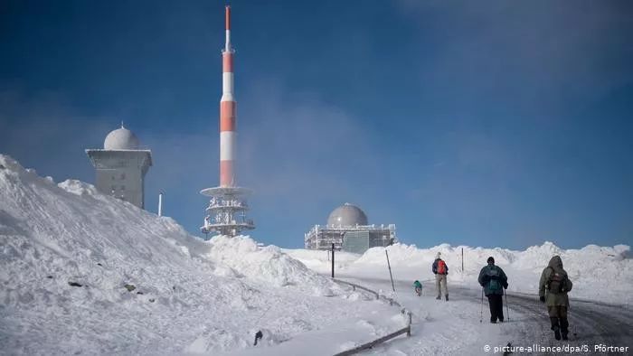 欧洲最美的十大山峰,德国经典风景高山