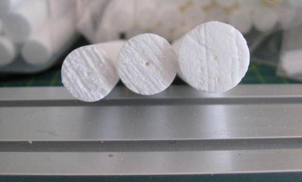 纳米浮漂到底是什么,纳米浮漂是塑料制品吗