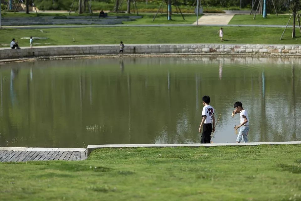 贵州安顺西秀区虹山湖市民公园,西秀区武当路虹山湖市民公园