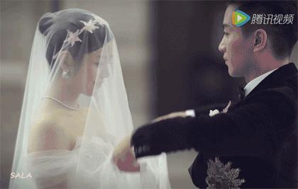 旧情再提，冷眼相对，娱乐圈小甜甜又双叒被曝婚变？