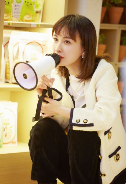 孙艺珍电视剧经典穿搭,孙艺珍电视剧同款