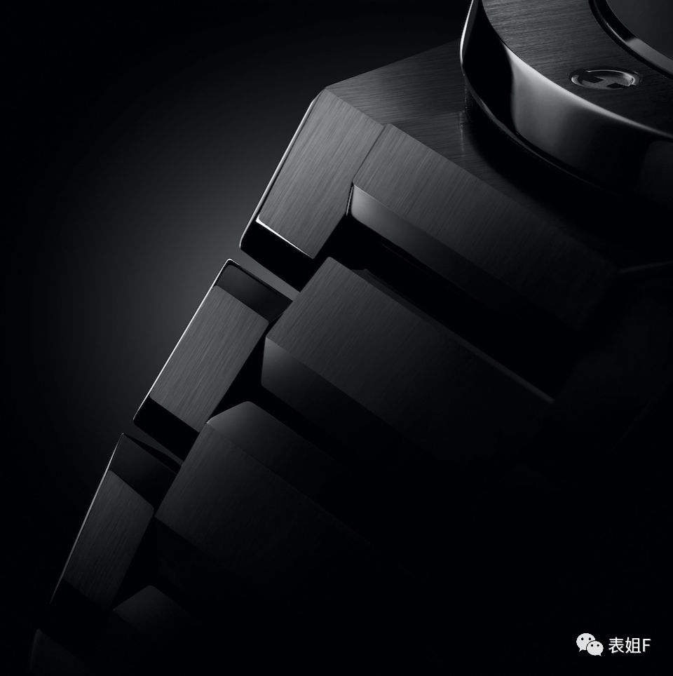 手表卡地亚和宝格丽哪个档次高,宝格丽手表和浪琴哪个好