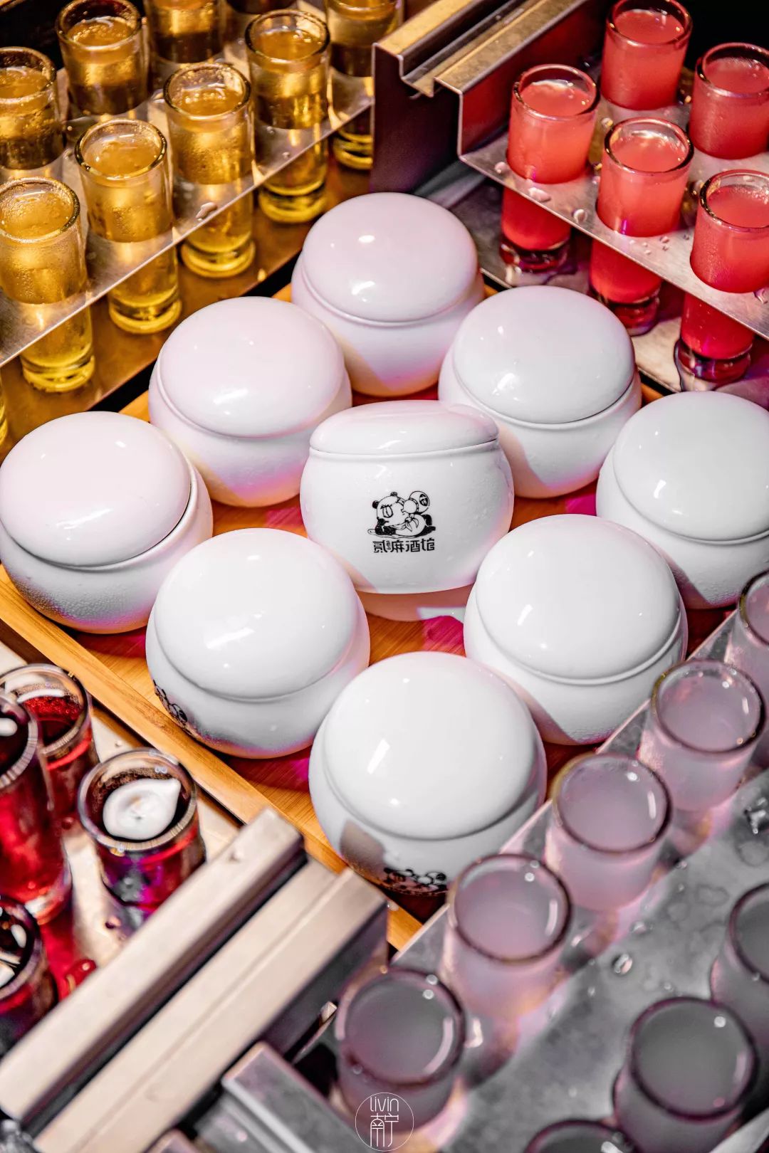 盛天地这间成都来的“网红酒馆”，谢霆锋都打卡了，你还没去过？