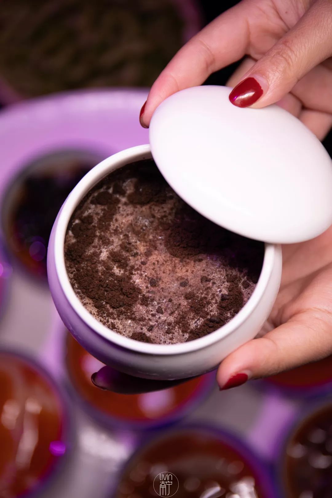 盛天地这间成都来的“网红酒馆”，谢霆锋都打卡了，你还没去过？