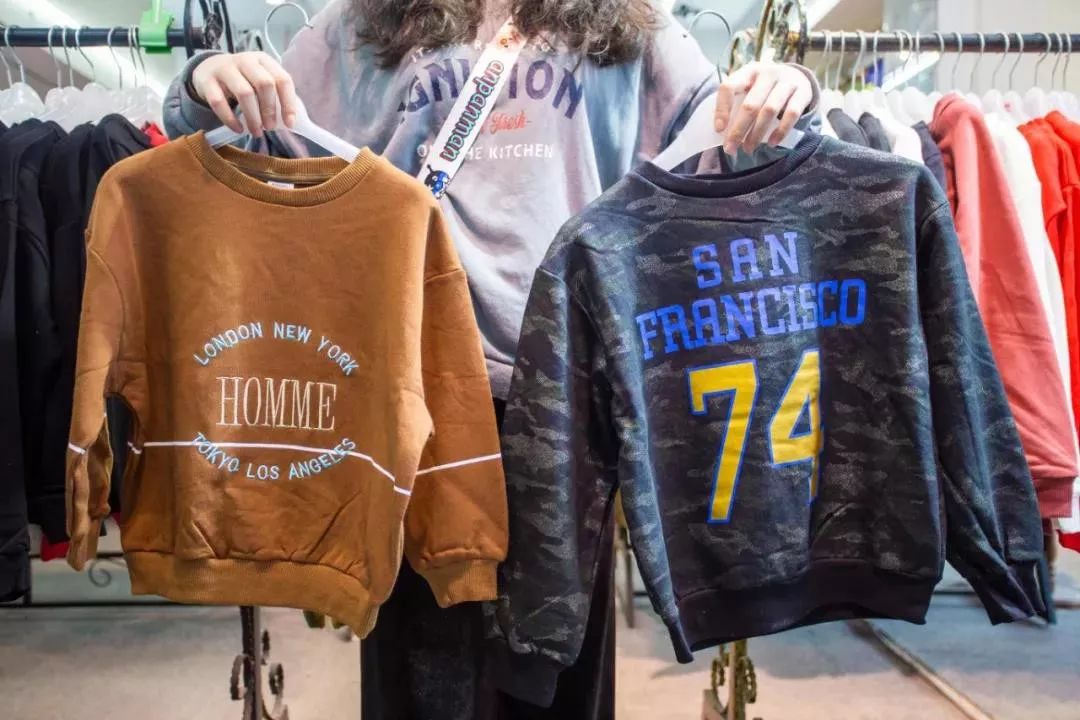 爆款羽绒服全场1元起,全场羽绒服低至199元起