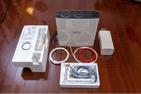 还在烧水喝？A.O.史密斯“热水一键即来”的净水机来了