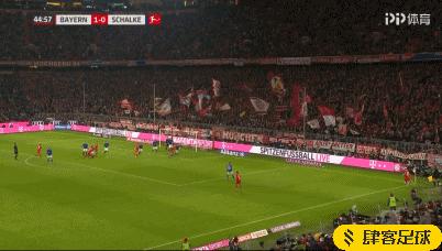 拜仁5-0沙尔克,莱万造三球,穆勒、磁卡破门