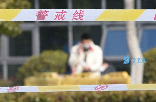 记者探访医院发热门诊,记者访武汉发热门诊