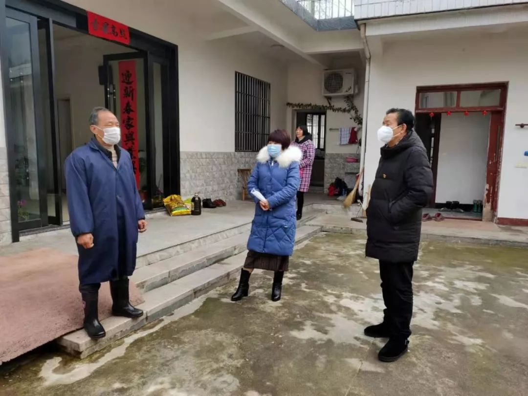 我是党员我先上一线抗击疫情,抗疫一线我是党员我先上