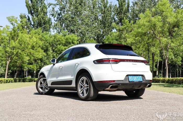 35万可以买到哪一年的保时捷macan (40万左右能买哪年的保时捷macan)