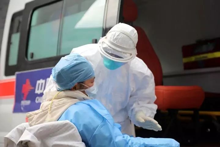 浙江台州那位喊出“*倒打**病魔”的新冠肺炎患者好转啦：三次核酸检测阴性