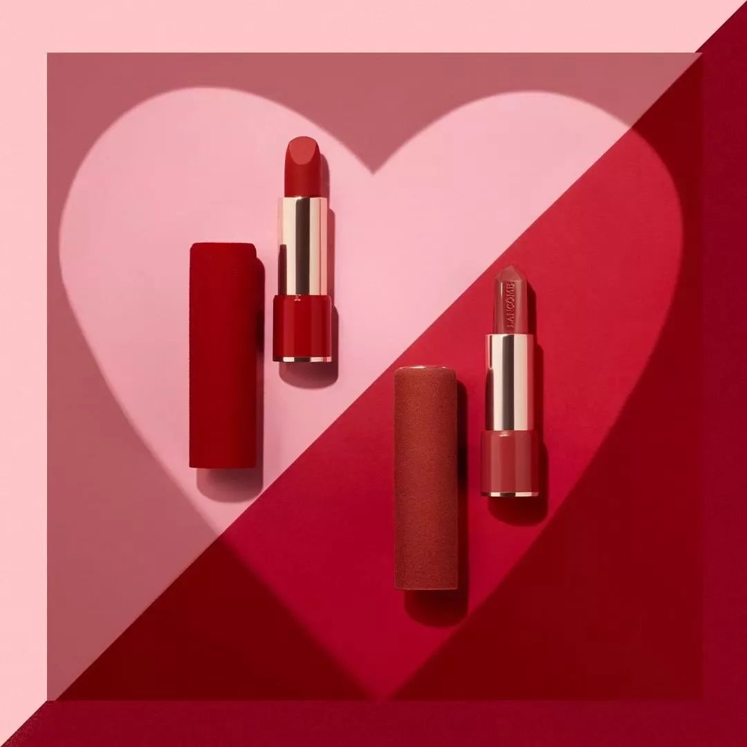 情侣礼物推荐送一对,情侣一周年送什么礼物最好