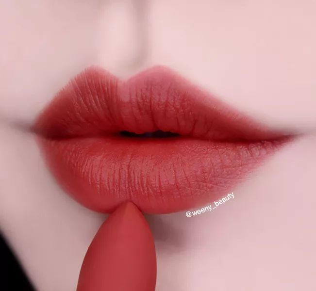 情侣礼物推荐送一对,情侣一周年送什么礼物最好