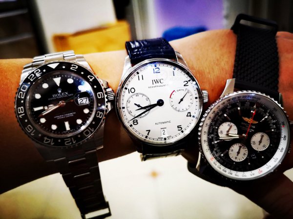 不能出门在家看照片,不能出门看风景