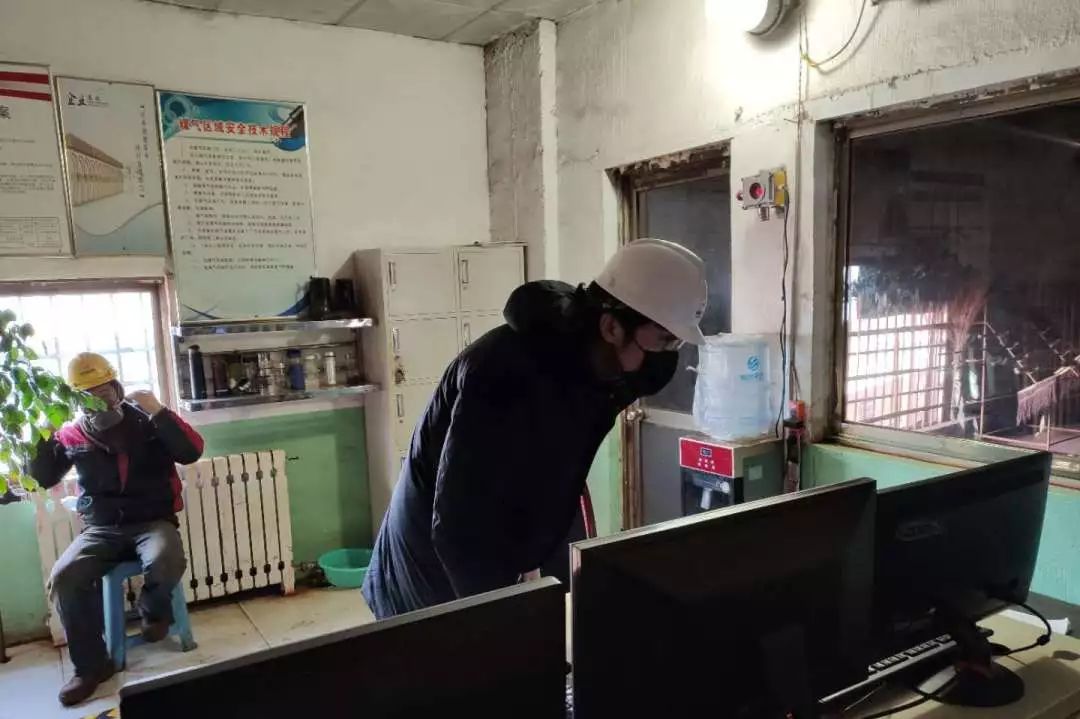 人社局帮扶企业复工复产,吕梁政府助力企业复产复工