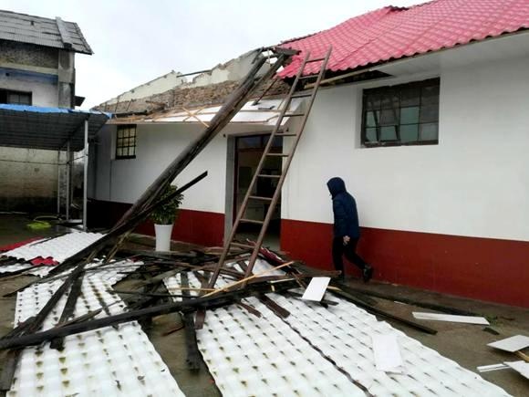 沅江驻村工作队防疫扶贫两手抓两不误