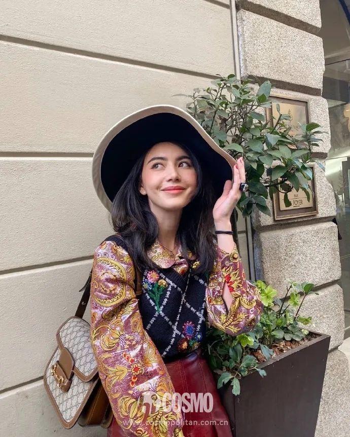 壹周潮话题|Bella女士“弯道超车”，可Gigi是怎么了？