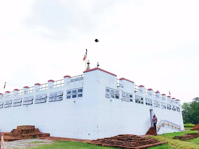 尼泊尔众神,尼泊尔众神之国