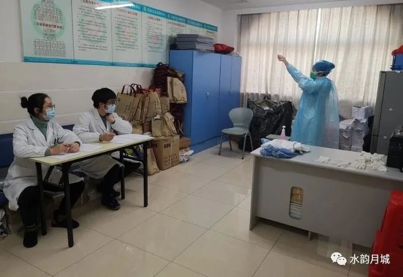 强技能、固防线中医肝胆医院组织防护技能大练兵