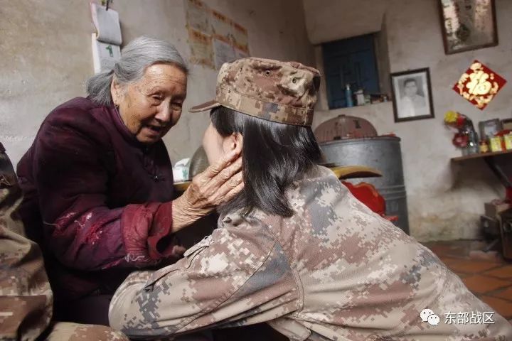 女兵最美的样子,女兵的美