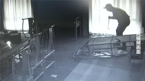 穿墙的玉器大盗,十大穿墙玉器大盗