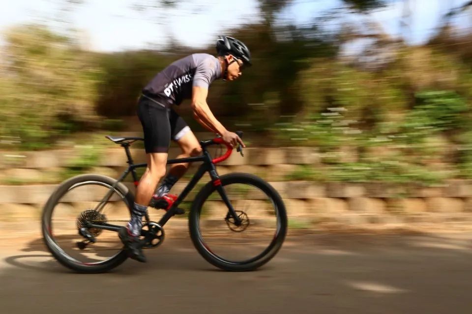 gravel公路车测评,适合180身高的gravel公路车