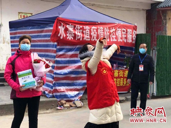 项城县志愿者服务队,志愿者全力以赴助力抗疫