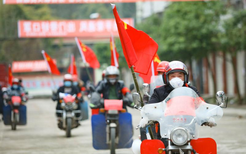 守好疫情防控“安全线”按下经济回暖“快进键”