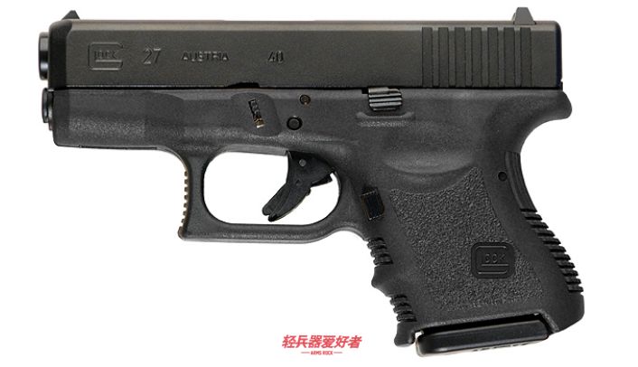 德国战术电影看过吗？《孤胆保镖》硬汉大叔和少女的枪械盛宴「电影*器武**解析」