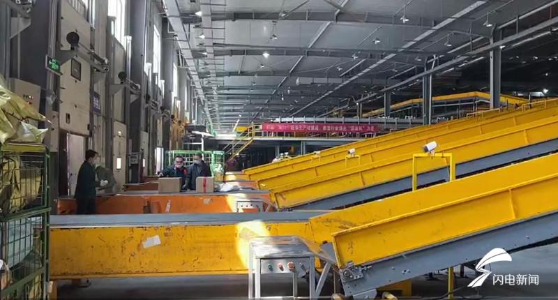 问政追踪丨市民邮寄车辆档案丢失，青岛EMS派人赴鞍山帮补办